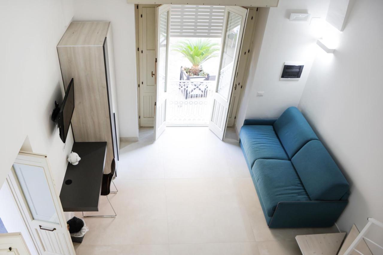 B&B Le Due Corti มาติโน ภายนอก รูปภาพ