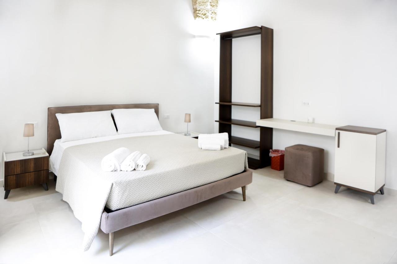 B&B Le Due Corti มาติโน ภายนอก รูปภาพ