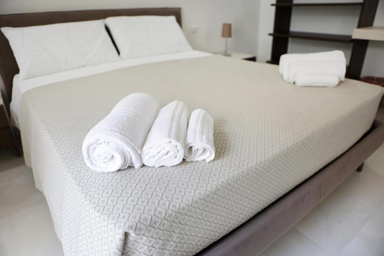 B&B Le Due Corti มาติโน ภายนอก รูปภาพ